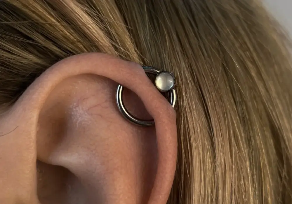 Orbital piercing - Jak osiągnąć elegancki efekt?